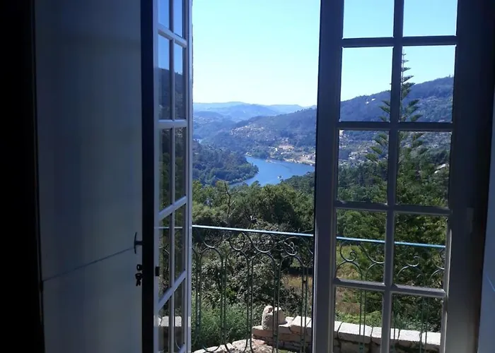Quinta De águia - Non-smoking Property Pensión São Lourenço do Douro